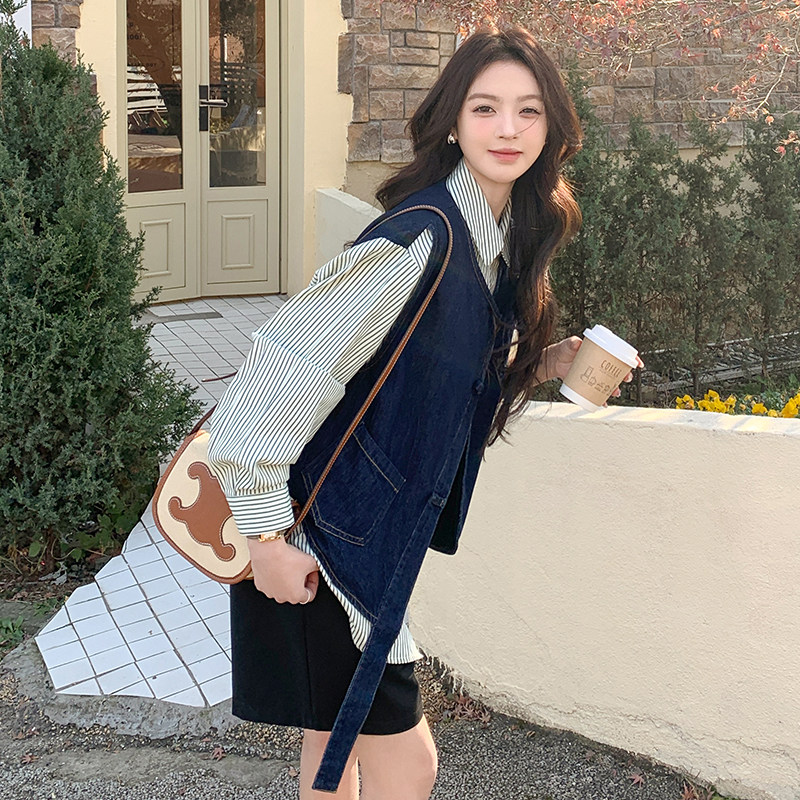 条纹拼接假两件牛仔衬衫外套女春秋2025新款美式复古超好看超火图片