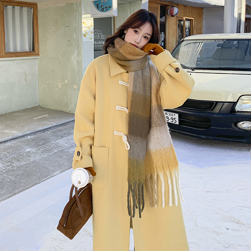【新款现货】新款黄色夹棉毛呢牛角扣大衣2C371-8597-P185-K298,女装毛呢外套,2C120