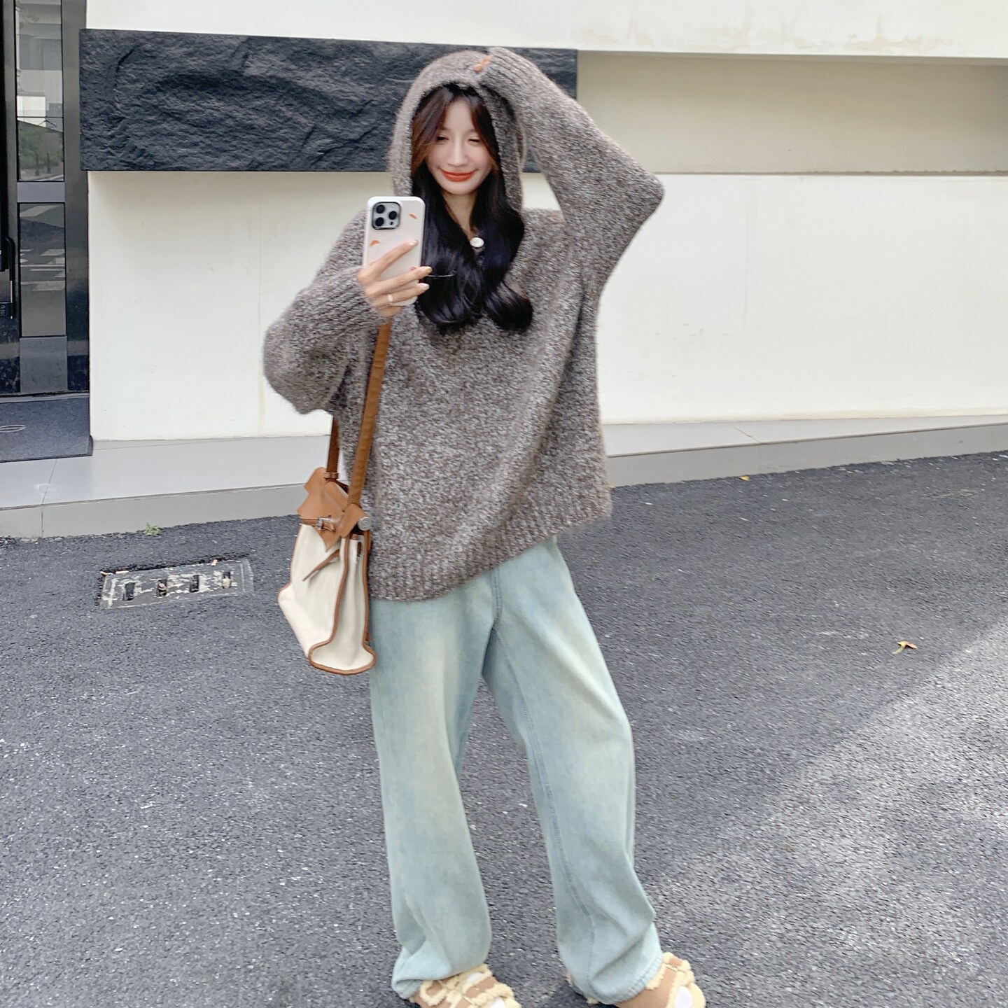 巨好看休闲连帽咖色毛衣卫衣外套女春秋2025新款显瘦爆款超火上衣,针织衫/毛衣,2C135