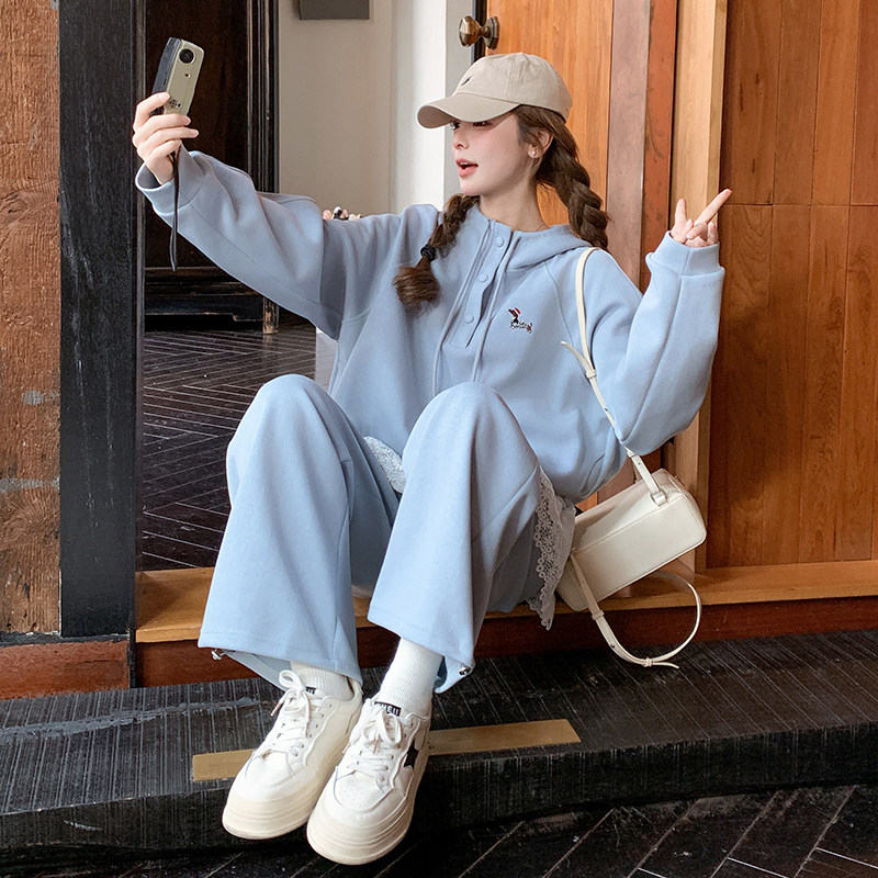 盐系穿搭休闲时尚套装女2025春拼接蕾丝洋气蓝色卫衣阔腿裤两件套,女装套装/套裙,2D044