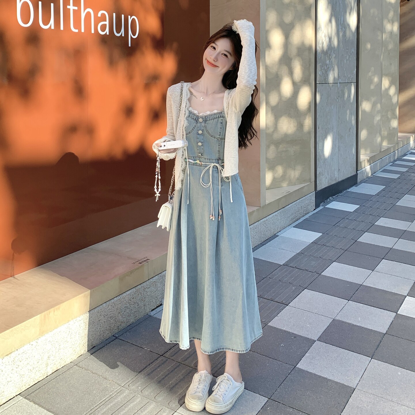 牛仔连衣裙套装女2025秋季新款法式复古开衫上衣显瘦吊带裙两件套图片