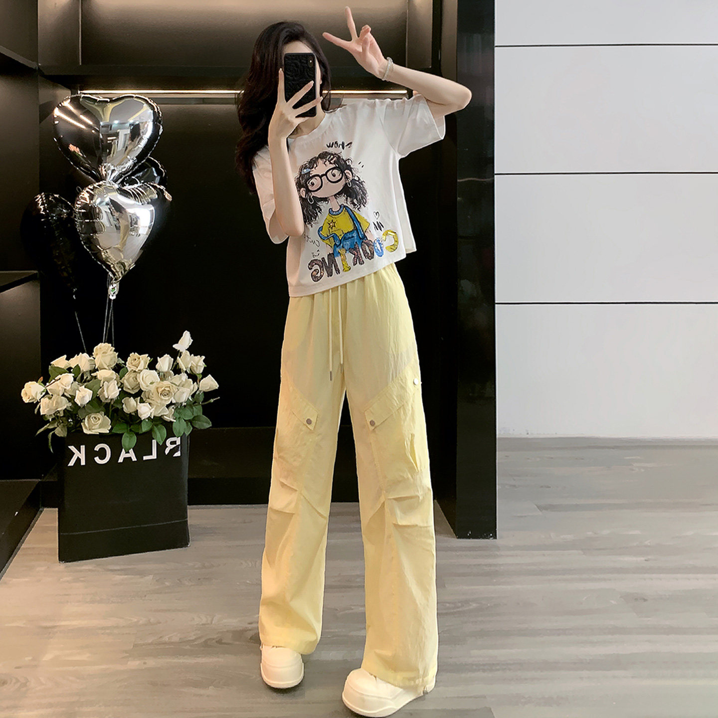 高级感时尚潮流套装女夏新款宽松圆领卡通印花上衣工装长裤两件套,女装套装/套裙,2C310