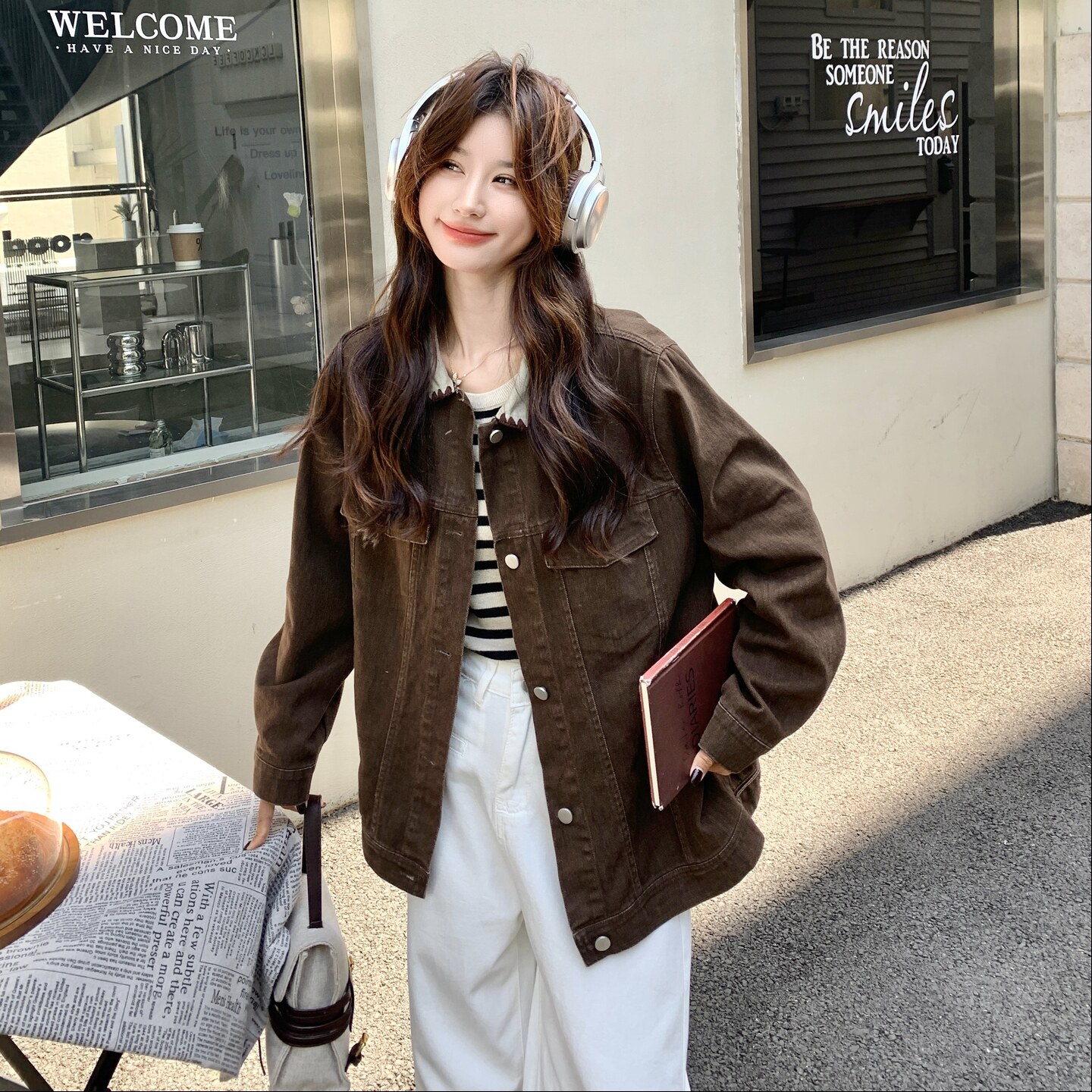 咖色超好看牛仔工装夹克女秋季2025新款小个子休闲显瘦港风短外套,女装短外套,2C299