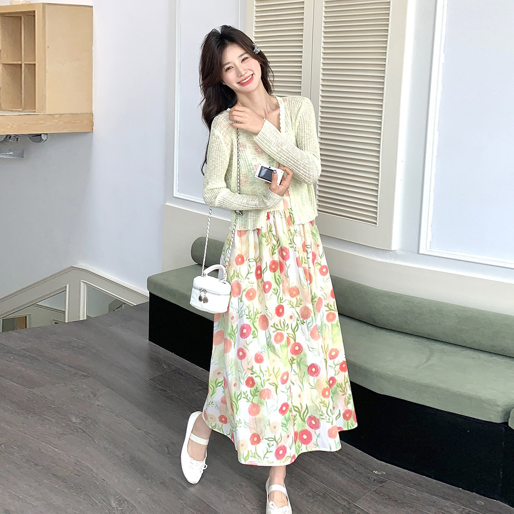 2025新款法式碎花吊带连衣裙套装女夏季温柔风针织开衫两件套,女装连衣裙,2C166