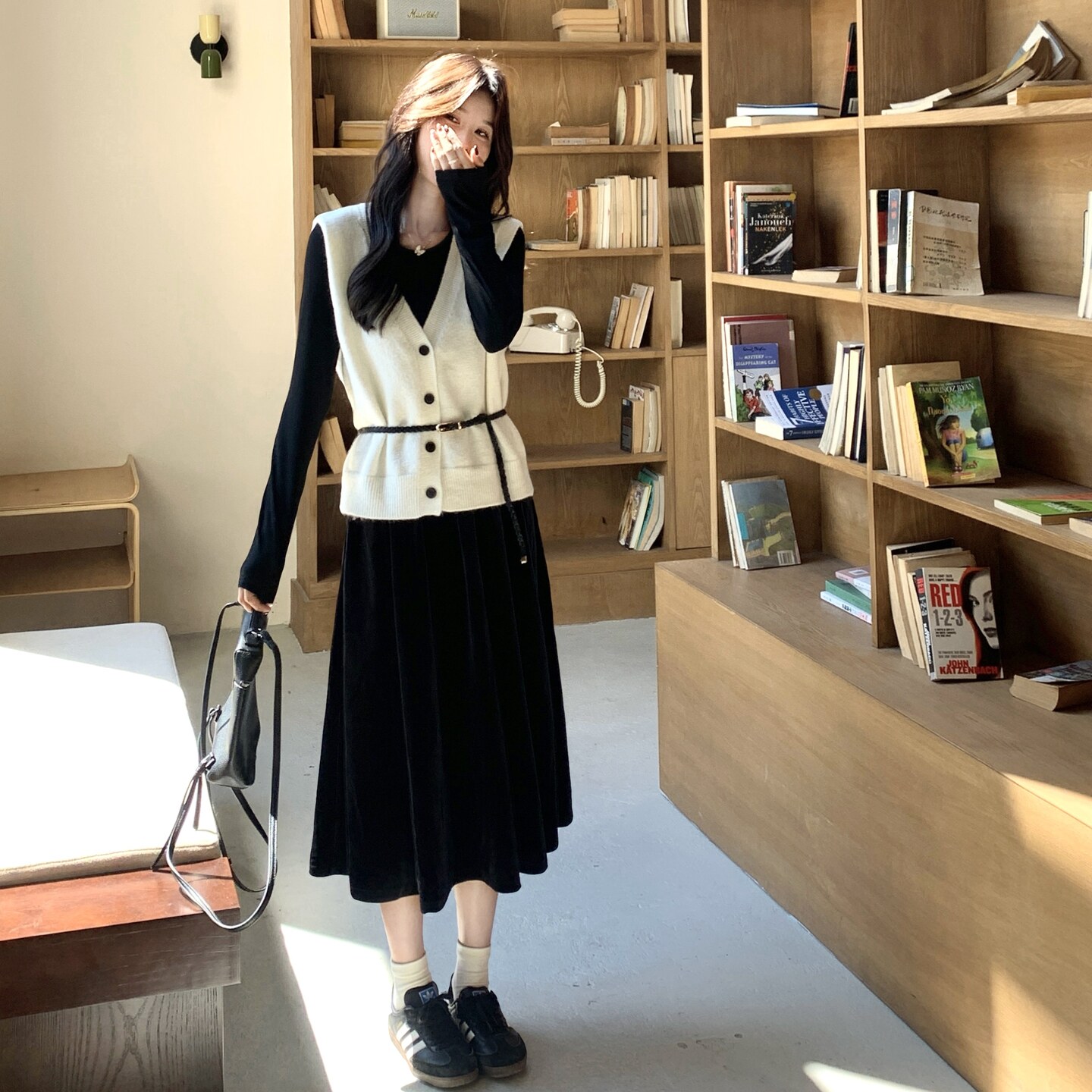 设计感秋冬时尚套装女显瘦针织马甲背心长袖打底连衣裙叠穿两件套,女装套装/套裙,2C166