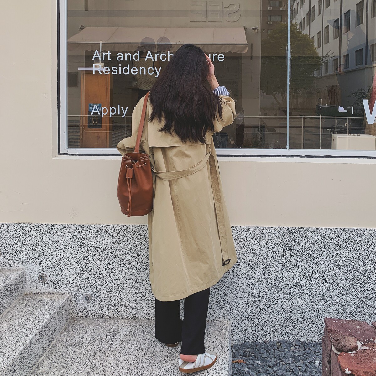 2025早春【现货】卡其藏青金扣泡泡袖风衣6626P155K218,女装风衣,2C137