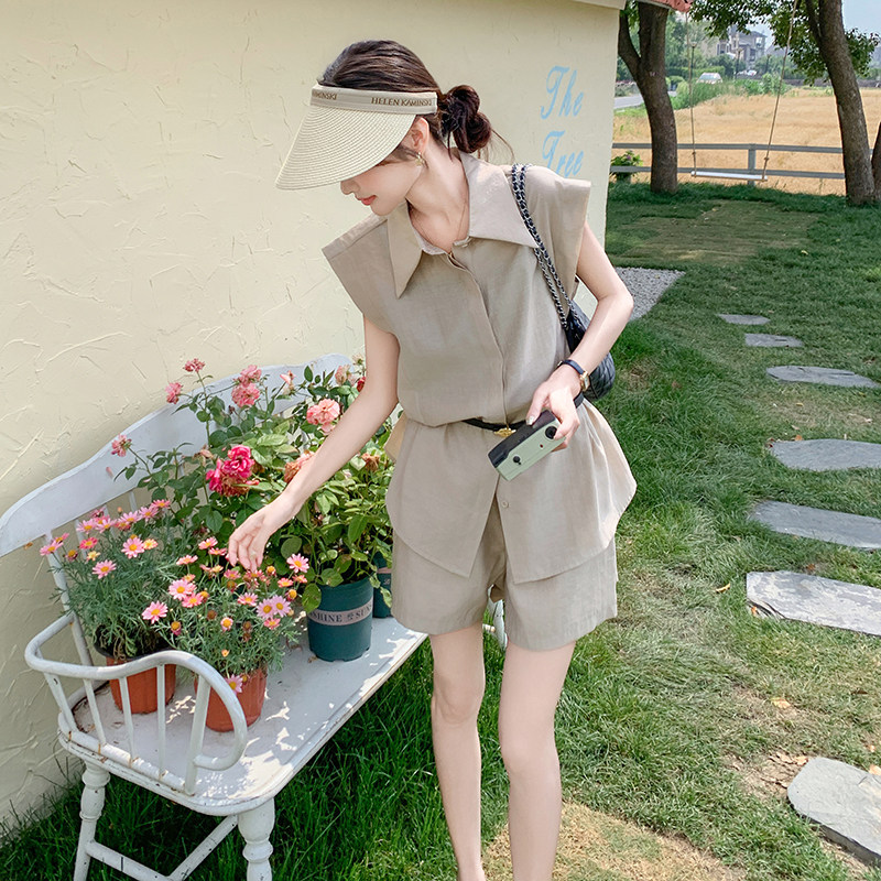今年流行又A又飒套装女夏2024新款高级感休闲短裤拽酷炸街两件套,女装套装/套裙,2C135