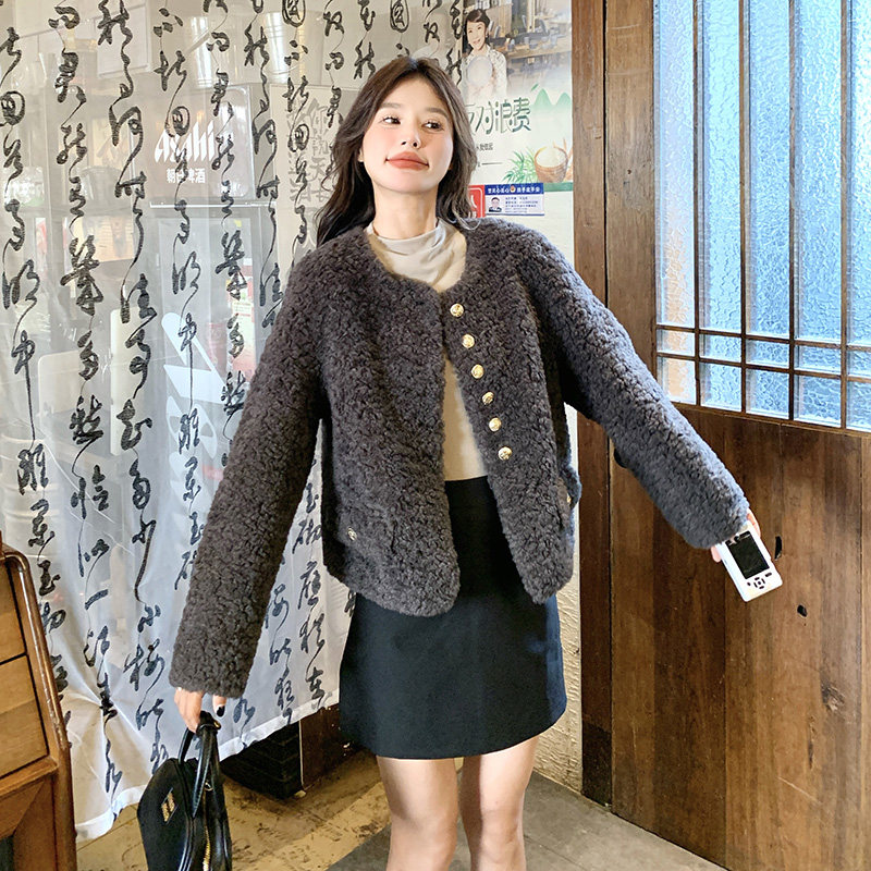 2025新款小香风高端皮毛一体仿皮草外套A801-p185k268,女装皮草,2C109