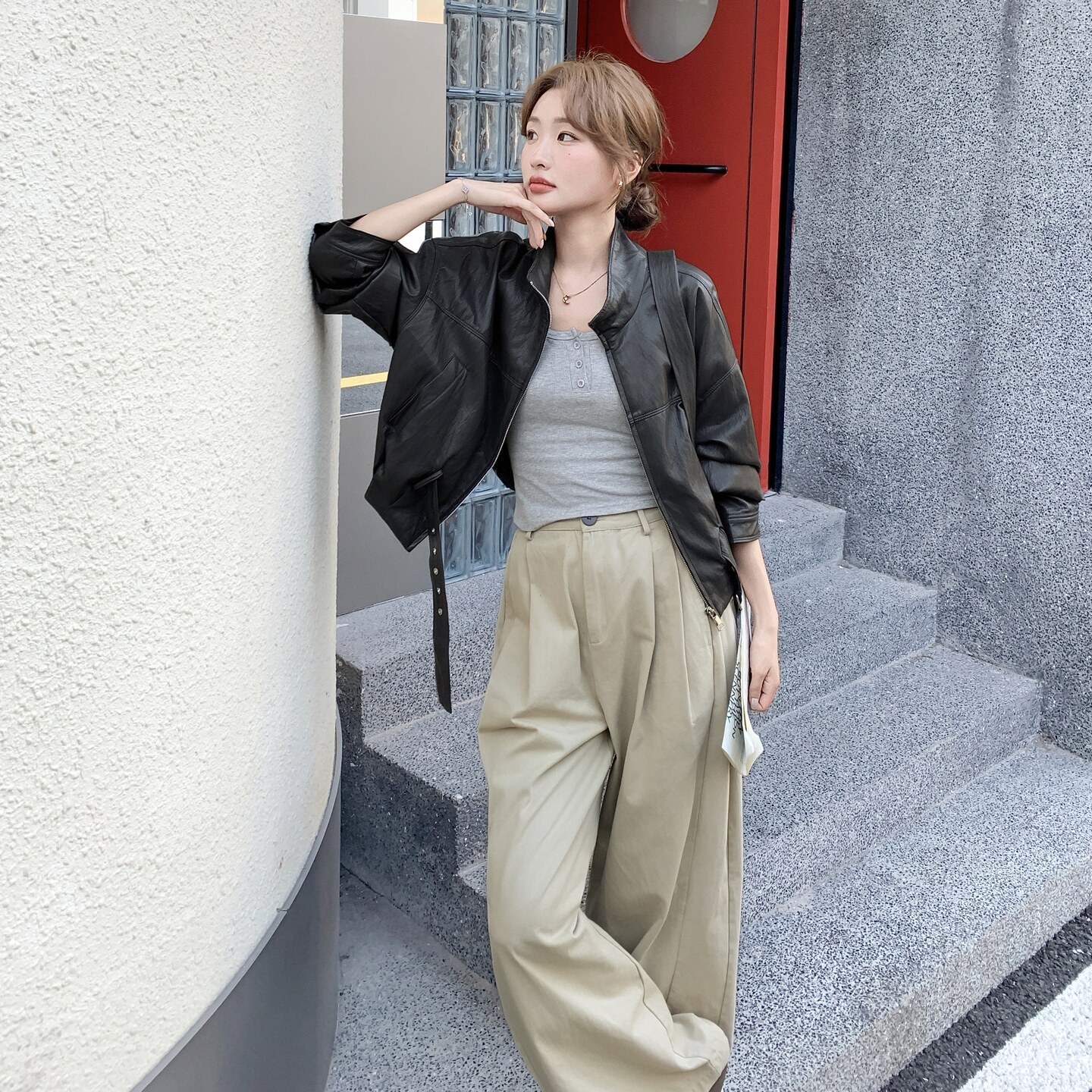 黑色甜酷风精致帅气皮衣夹克女秋2025新款小个子美式显瘦短款外套,女装短外套,2C218