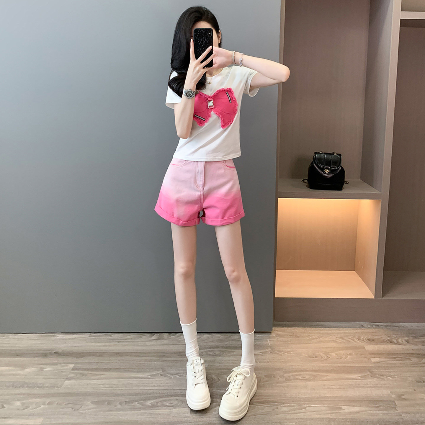 简约个性休闲时尚套装女夏新款刺绣蝴蝶结上衣粉色牛仔短裤两件套,女装套装/套裙,2C310