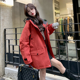 2025年冬季红色戴帽派克服加棉2c098-8958p235k328，女装派克服，2C098