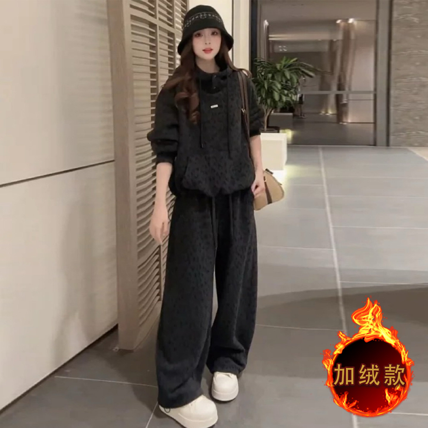 潮流休闲时尚套装女秋冬新款高级感豹纹连帽长袖卫衣直筒裤两件套,女装套装/套裙,2C310