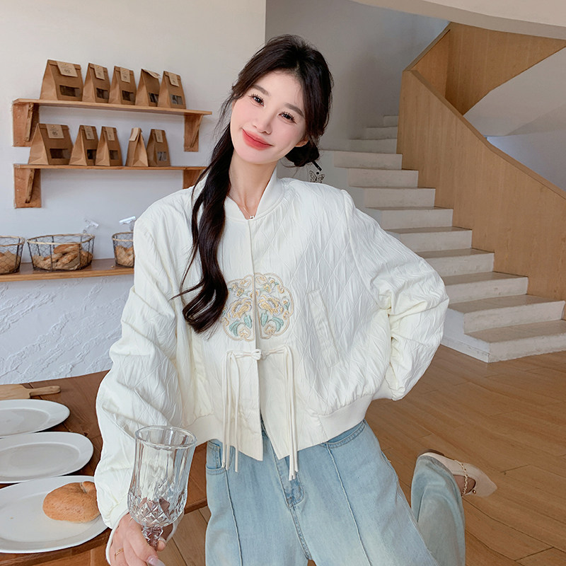 新中式国风白色棒球服短外套女2024春季新款高级感小个子夹克上衣,女装短外套,2D044