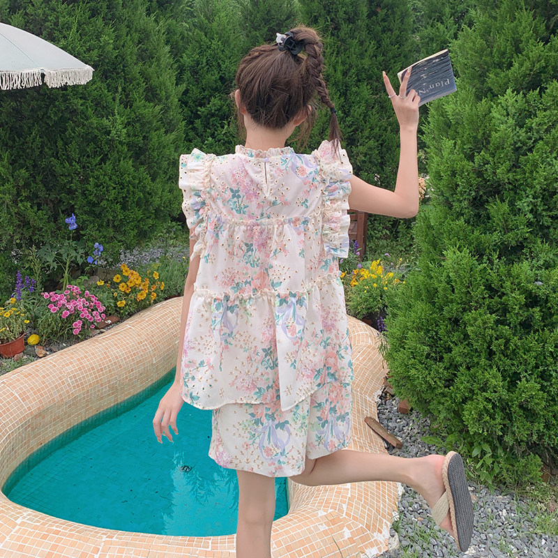新品镂空绣花上衣+宽松短裤两件套套装7616-P135-K198,女装套装/套裙,2C159