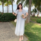 蓝色法式镂空慵懒风连衣裙2025新款夏季小众绝美小个子泡泡袖长裙，女装连衣裙，2C057