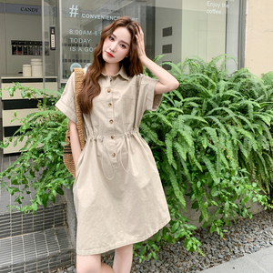 卡其色休闲工装连衣裙女2025年夏季新款韩版小个子收腰显瘦衬衫裙图片