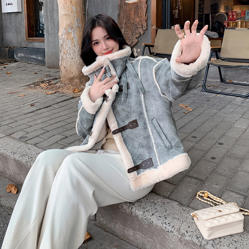 韩版洋气短款保暖皮毛一体棉服女2025年冬季新款显瘦加厚立领外套,女装棉衣/棉服,2C057