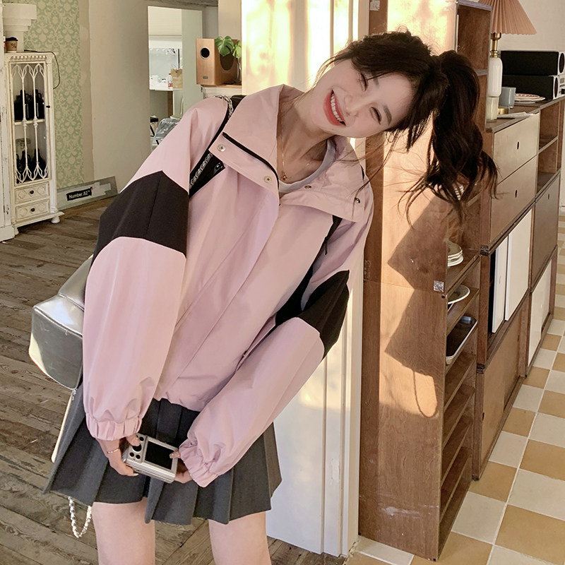 【2025早春现货】粉色连帽冲锋衣外套P135K188,女装短外套,2D045