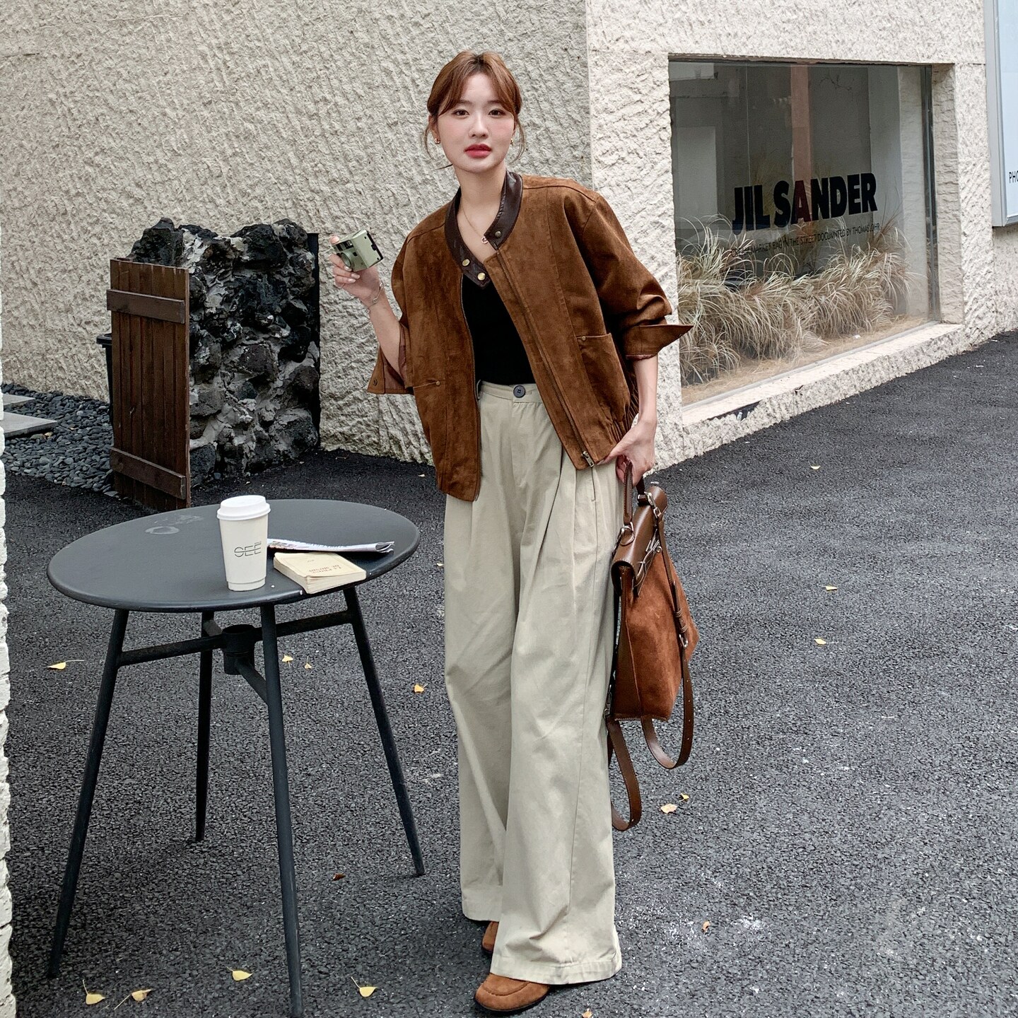 棕色复古麂皮绒短外套女2025年秋季新款韩系高级感小个子休闲夹克,女装短外套,2C258