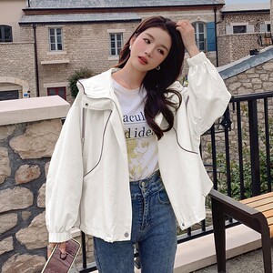 女装 女士精品 风衣 8801图片
