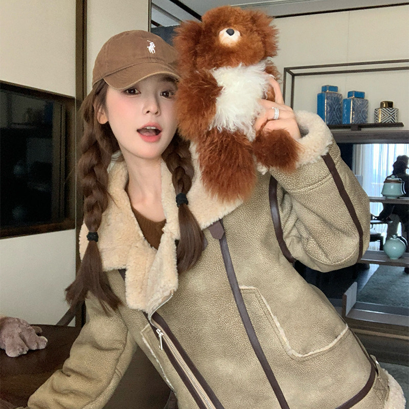 新款2025冬季压花皮毛一体机车服C022-9107-P210-K308,女装皮草,2C022
