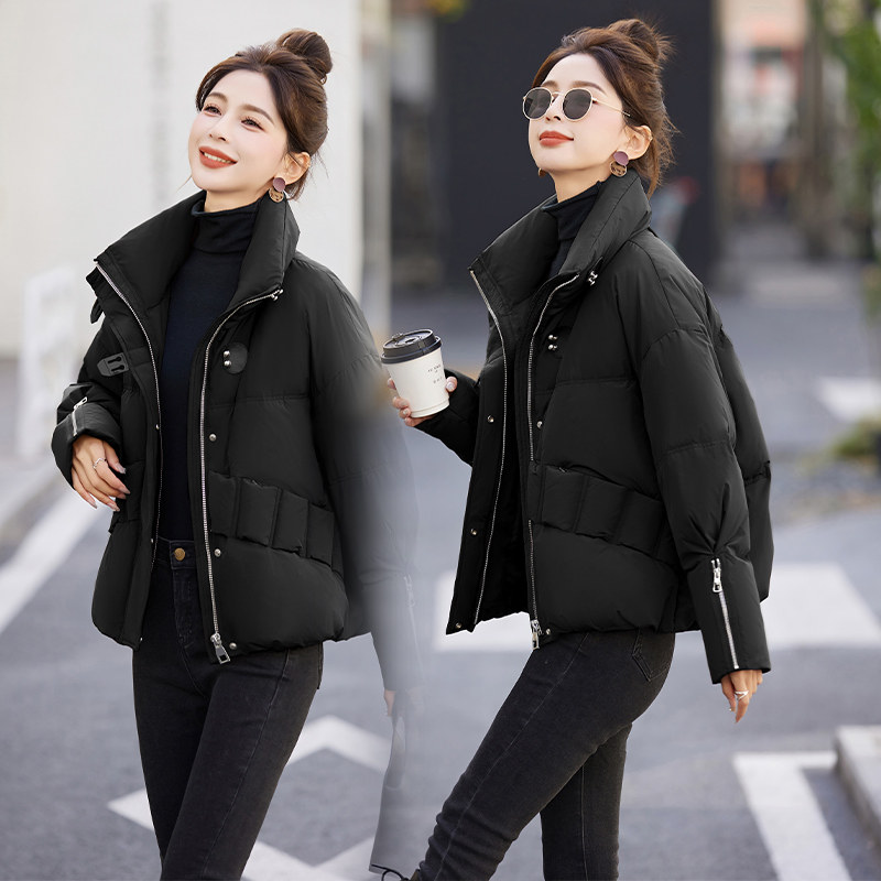 高端短款羽绒服女2025冬季新款加厚时尚90白鸭绒保暖面包服外套，女装羽绒服，奕可儿,女装羽绒服,奕可儿
