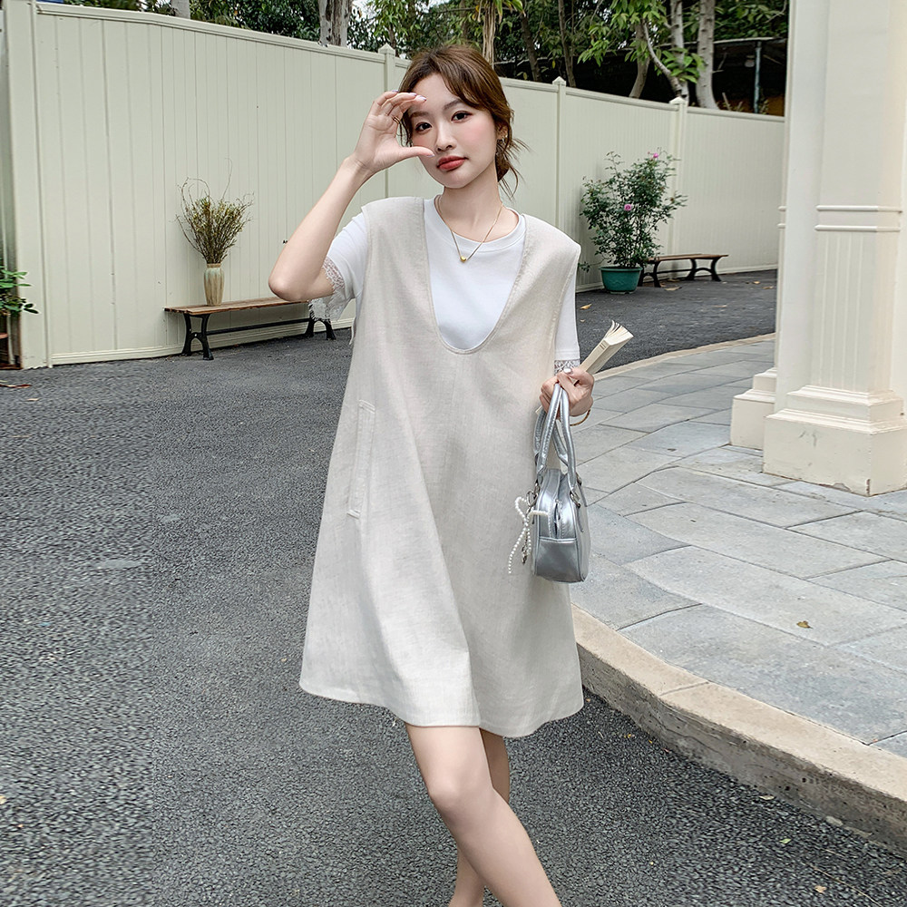 韩系休闲无袖背带连衣裙两件套女2025夏新款时尚蕾丝拼接短袖套装图片