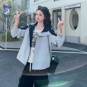 现货！现货！2026年春季新款减龄百搭宽松短款外套女图片