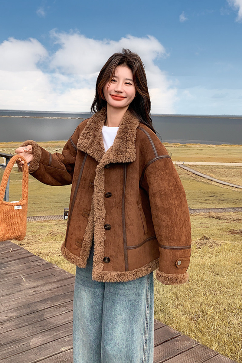 【现货数据好】新品羊羔毛皮毛一体保暖外套2C285-2617-P215-K318,女装短外套,2C285