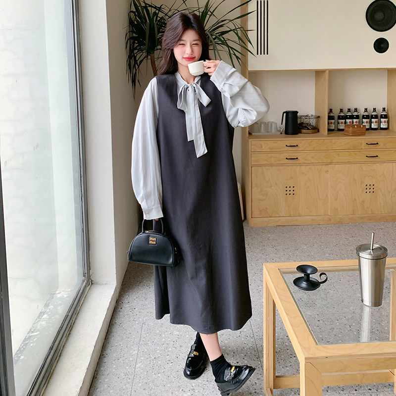 韩系松弛感穿搭学院风衬衫加背心裙套装女春秋超火好看长裙两件套,女装套装/套裙,2C139