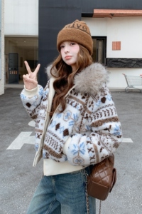 年底都有现货！费尔岛风羽绒服女2026新款2C227/3369/P255K378图片