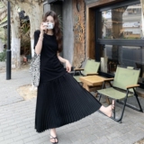 高级感气质黑色百褶连衣裙女2025夏季新款韩系修身显瘦遮肉T恤裙，女装连衣裙，2C212