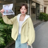 档口现货/连帽款撞色假两件蛋白皮PU皮衣外套2C233-903-P160-K258，女装皮衣，2C233