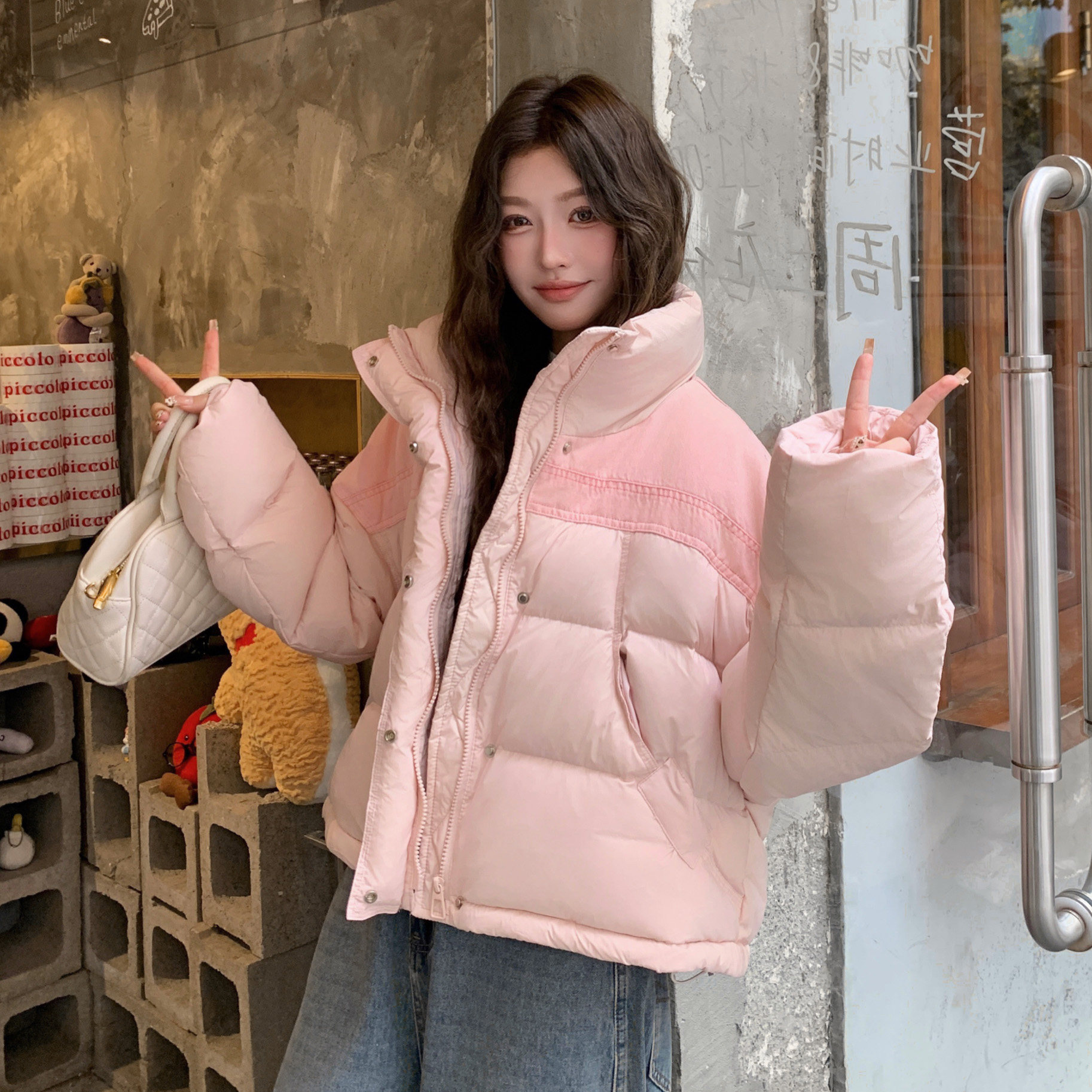 粉色牛仔拼接羽绒服外套女冬季2025新款设计白鸭绒小个子厚面包服,女装羽绒服,2C122