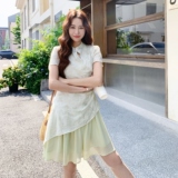 新中式国风改良褶皱收腰连衣裙女2025夏季新款刺绣甜美小个子短裙，女装连衣裙，2C225