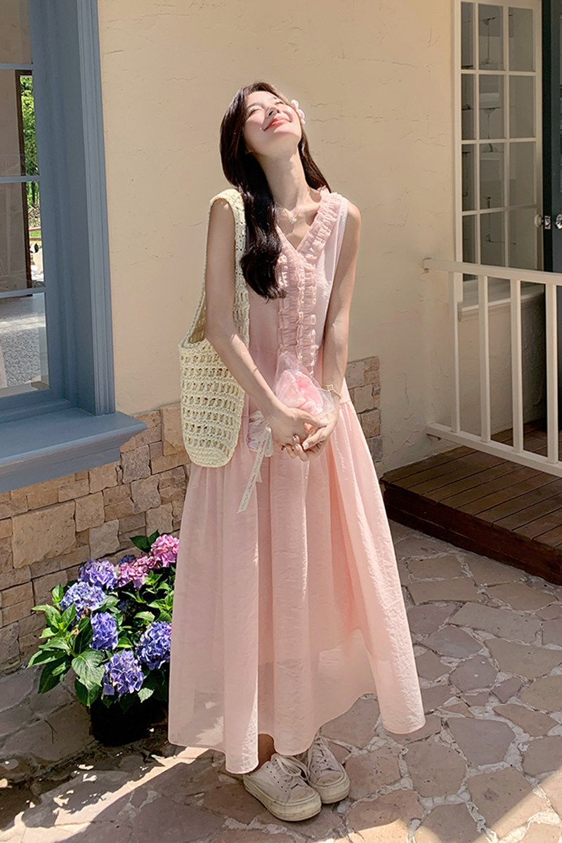 粉色海边度假木耳边背心裙女夏新款小清新温柔甜美显瘦减龄连衣裙,女装连衣裙,2C025