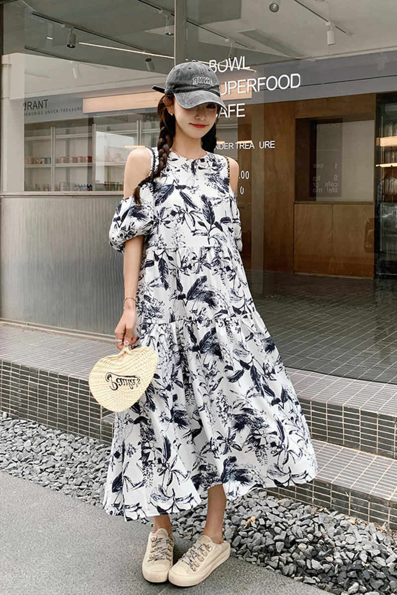 法式露肩泡泡袖连衣裙女2025夏季新款国风水墨画宽松显瘦甜美长裙,女装连衣裙,2C052
