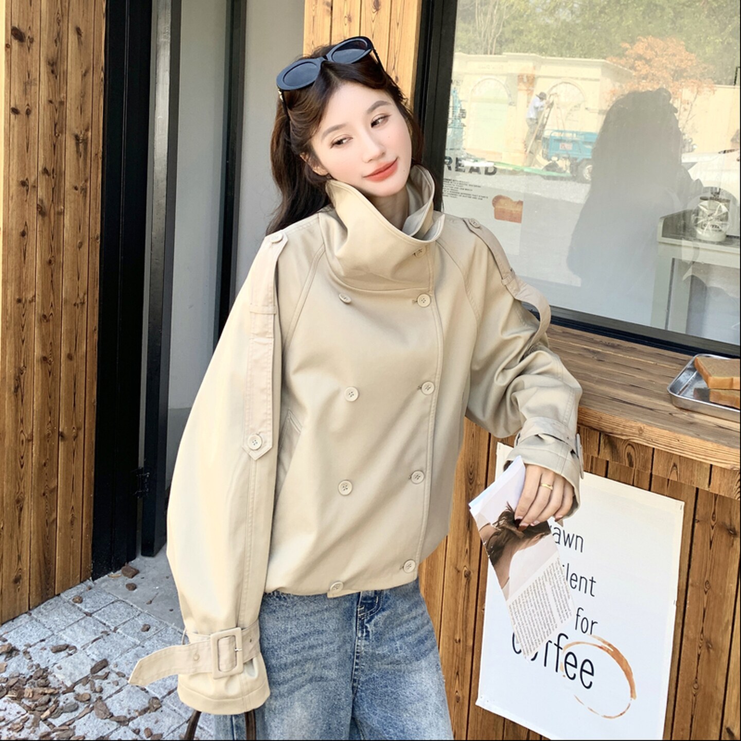 短款卡其色工装外套女春秋小个子流行高级感气质显瘦炸街时尚上衣,女装风衣,2C259