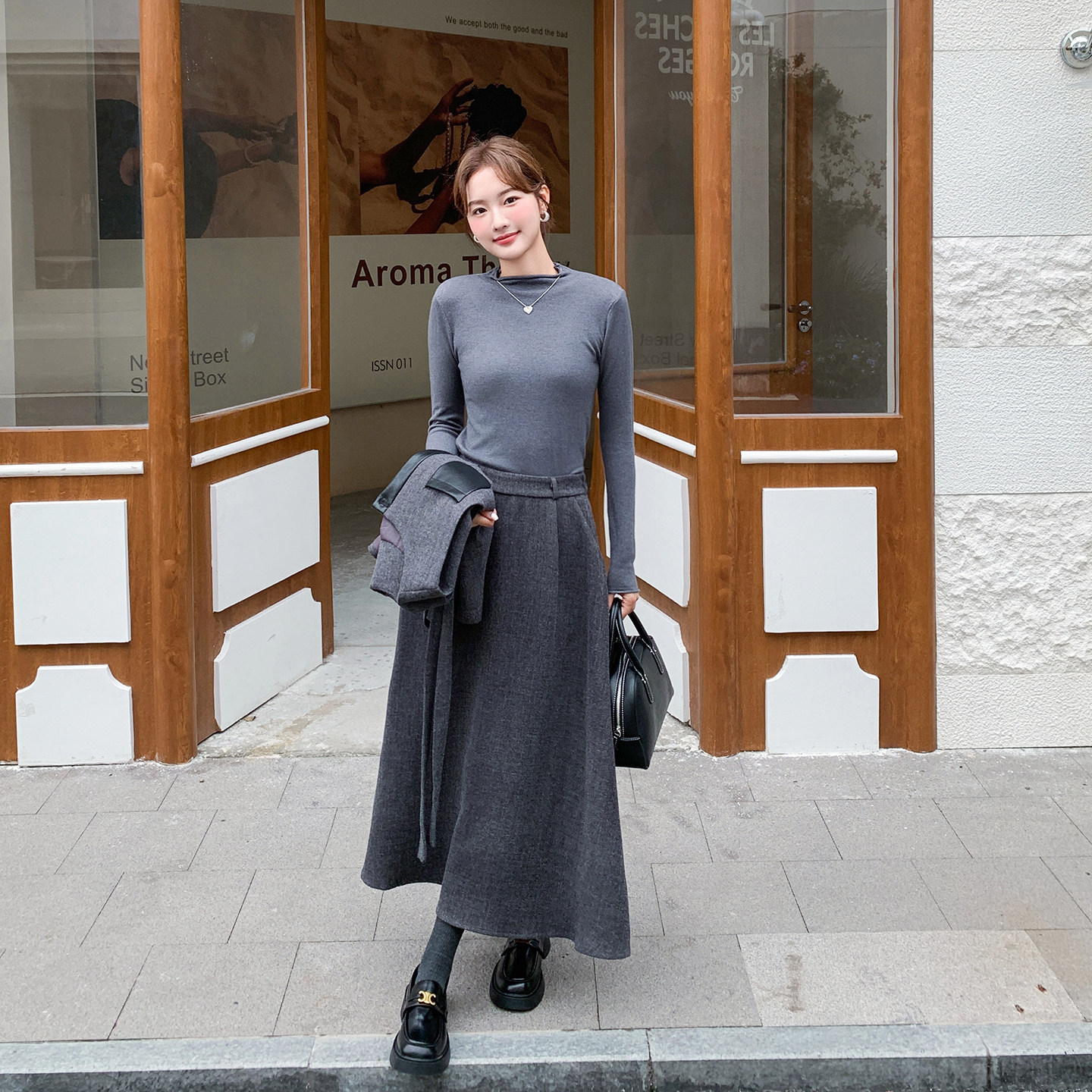 灰色呢料马甲针织衫半身裙套装女2025秋冬新款收腰显瘦休闲三件套,女装毛呢外套,2D078