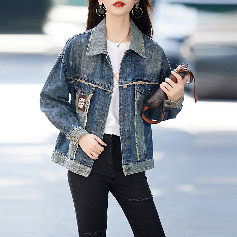 牛仔外套女春秋季2025年新款小个子百搭夹克上衣，女装牛仔外套，新感觉,女装短外套,新感觉