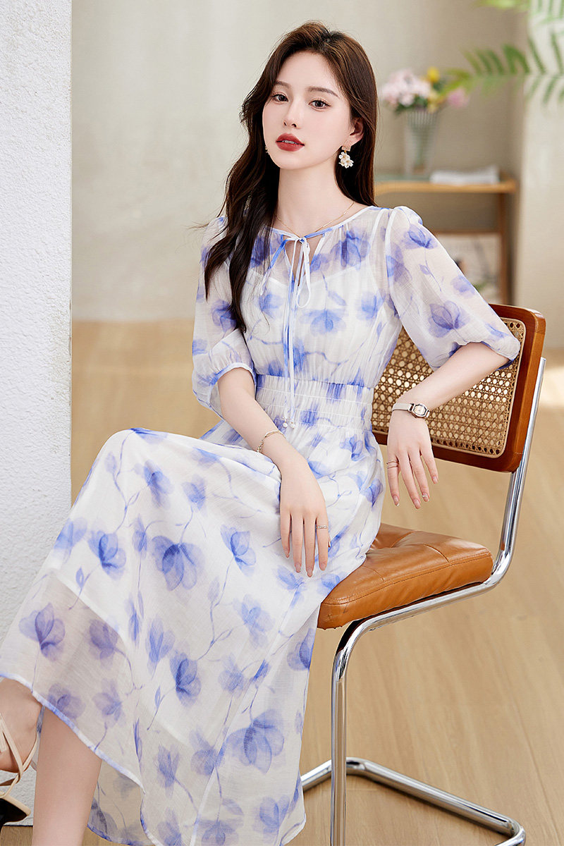 温柔风碎花雪纺连衣裙女夏季2024新款高级感松紧收腰气质仙女裙子,女装连衣裙,自然秀
