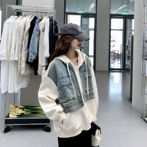 独特超火好看牛仔拼接卫衣外套女开春2025韩系慵懒小众宽松bf上衣图片