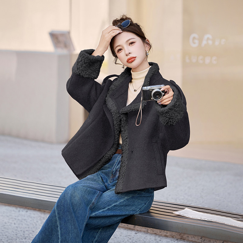 70羊毛拼色羊羔毛欧货时尚双面毛呢外套,女装毛呢外套,衣佳和