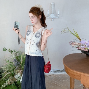 现货:夏装新款复古钩花潮流马夹波轮裤两件套2C135-8871P145K218图片
