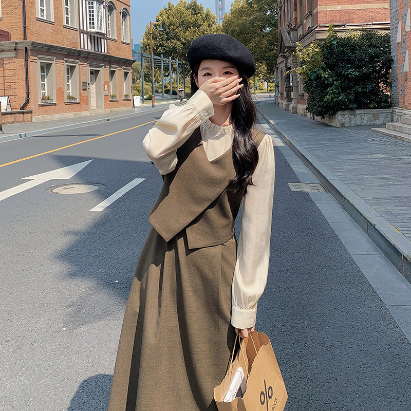卡其色高端精致假两件连衣裙女2023秋新款法式轻熟风名媛气质裙子,女装连衣裙,2C166