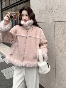 粉色皮毛一体羊羔毛外套女2025冬短款毛领夹克加厚保暖小个子减龄图片
