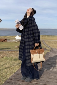 格子连帽双面绒毛呢外套女秋冬2025新款长款流行爆款超火加厚大衣图片