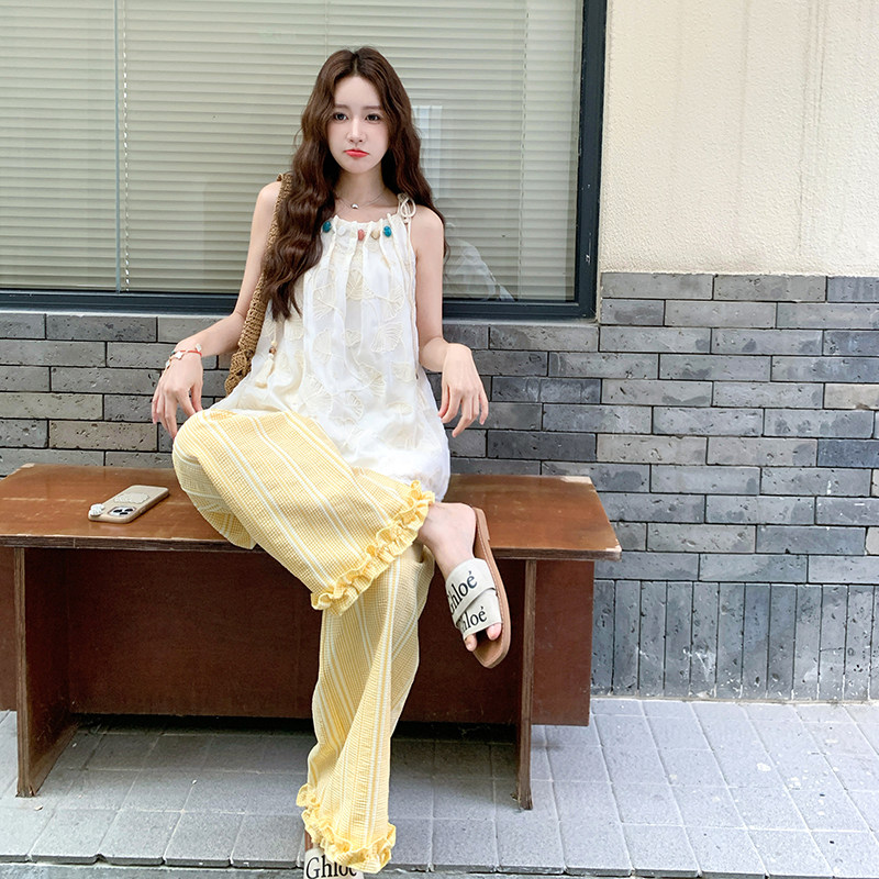 刺绣无袖马甲阔腿裤套装女夏2025新款度假风法式两件套显瘦爆款,女装套装/套裙,2C052
