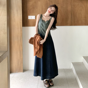 渐变色复古牛仔吊带连衣裙套装女2026秋巨好看针织开衫长裙两件套图片