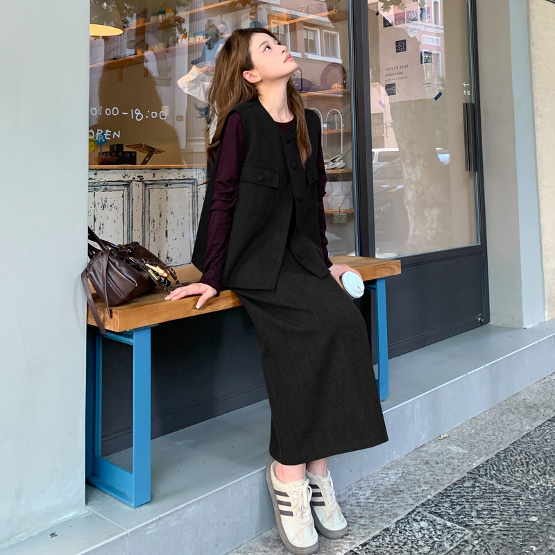 黑色潮流时髦范减龄套装裙女2025新款设计感马甲上衣半身裙三件套,女装套装/套裙,2D036